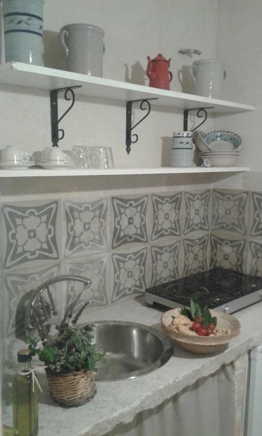 Holiday Home Trullo Antico Остуни Экстерьер фото