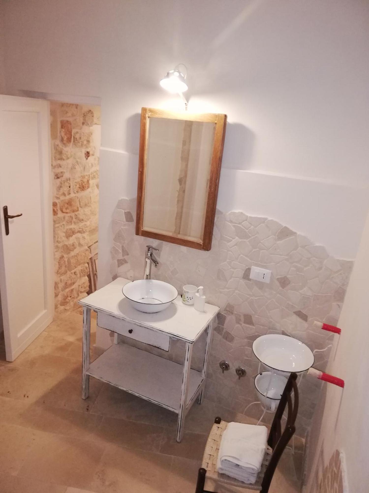 Holiday Home Trullo Antico Остуни Номер фото