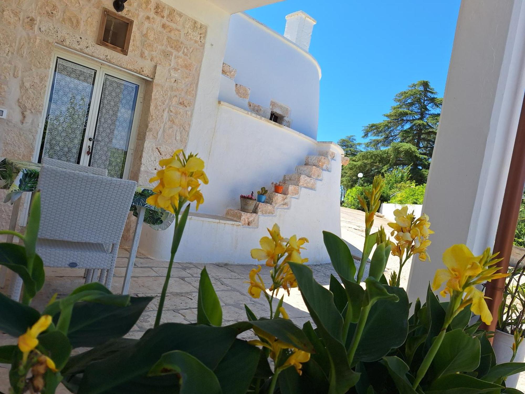 Holiday Home Trullo Antico Остуни Экстерьер фото