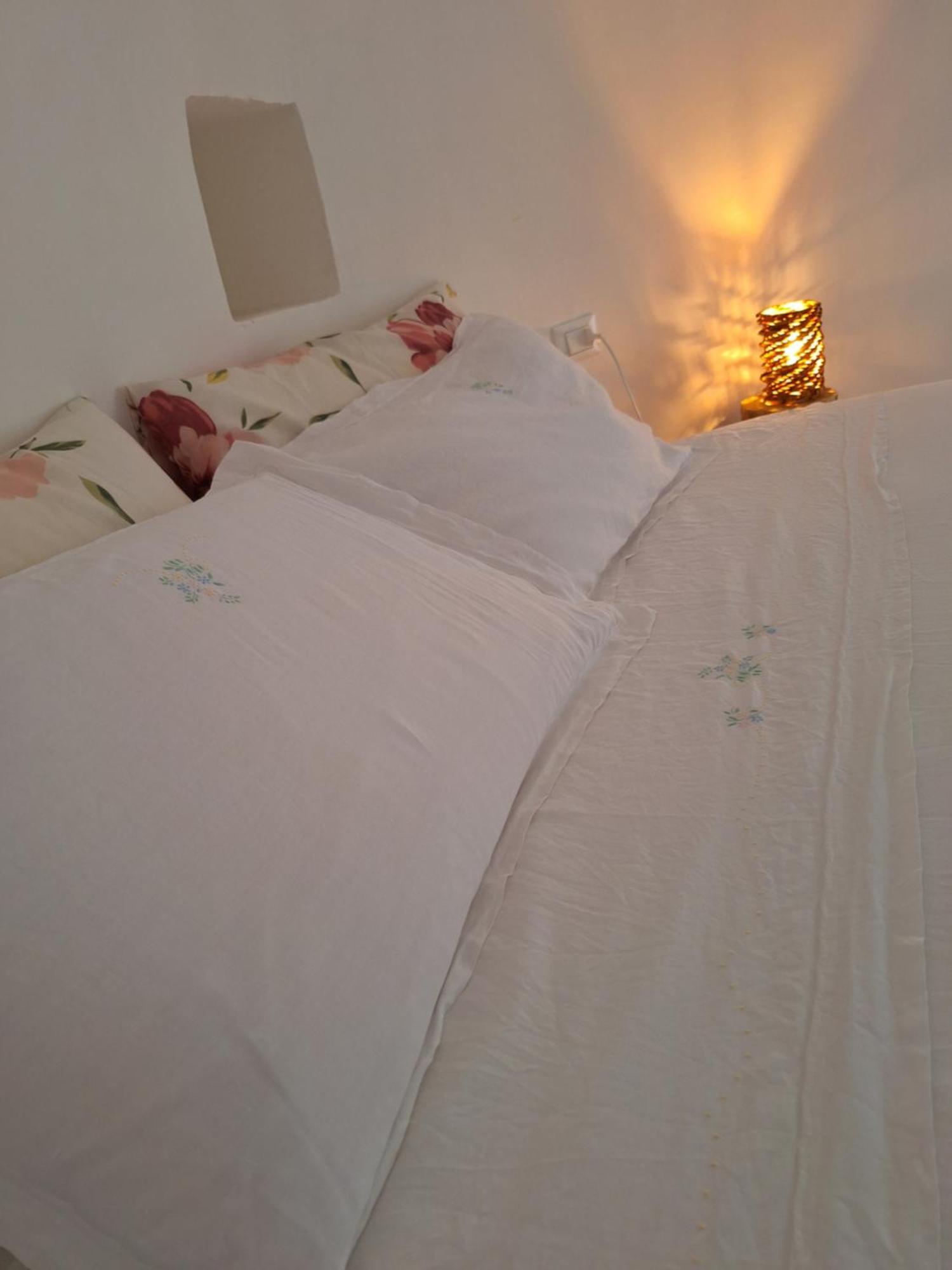 Holiday Home Trullo Antico Остуни Экстерьер фото