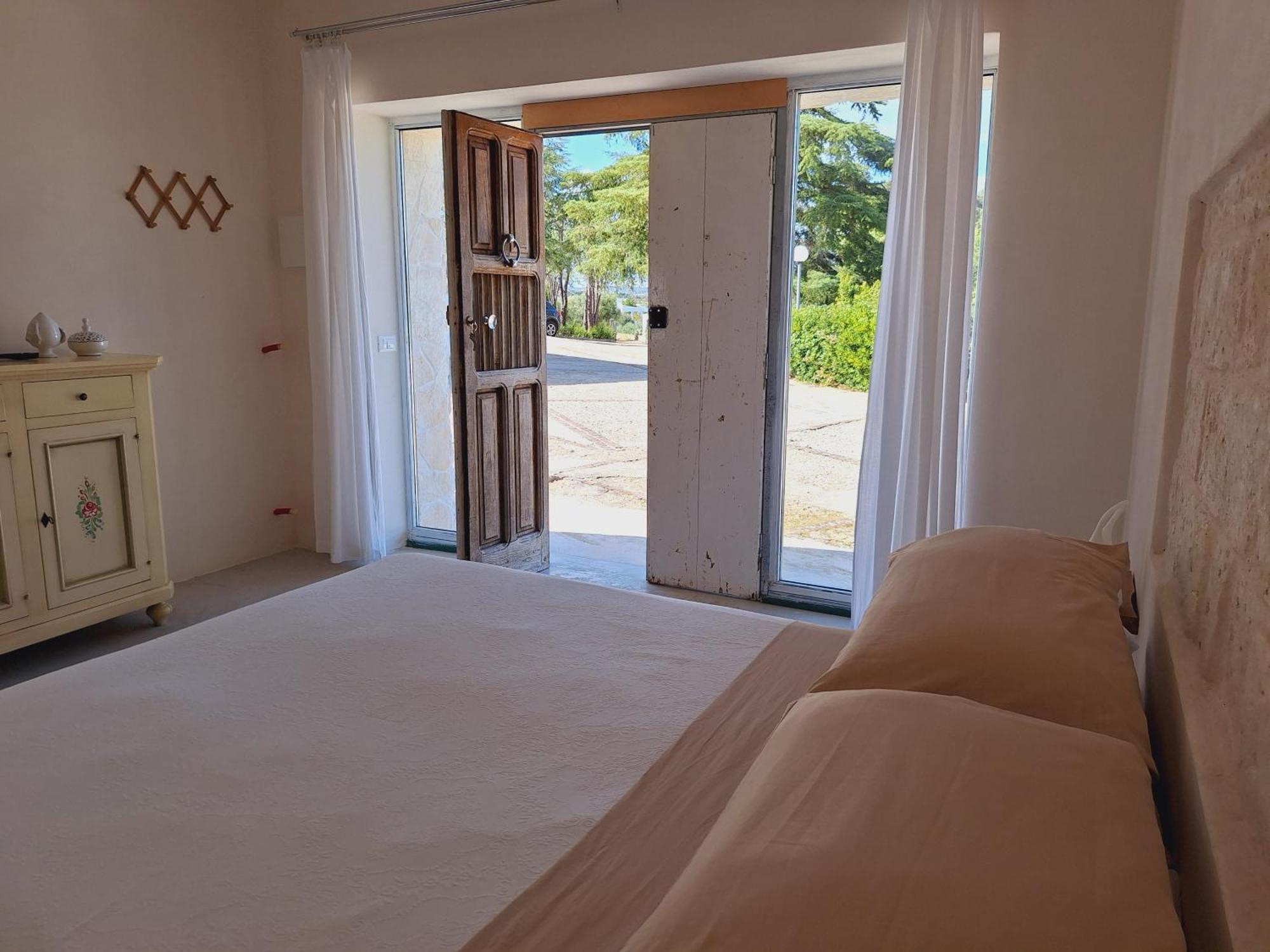 Holiday Home Trullo Antico Остуни Экстерьер фото