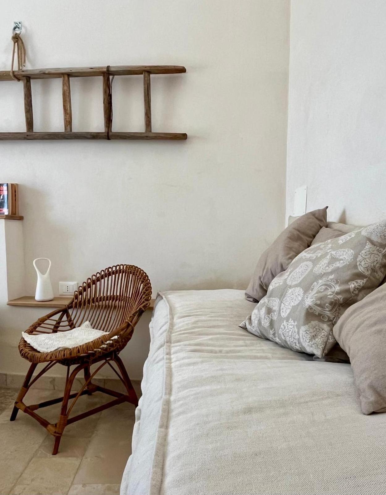 Holiday Home Trullo Antico Остуни Экстерьер фото