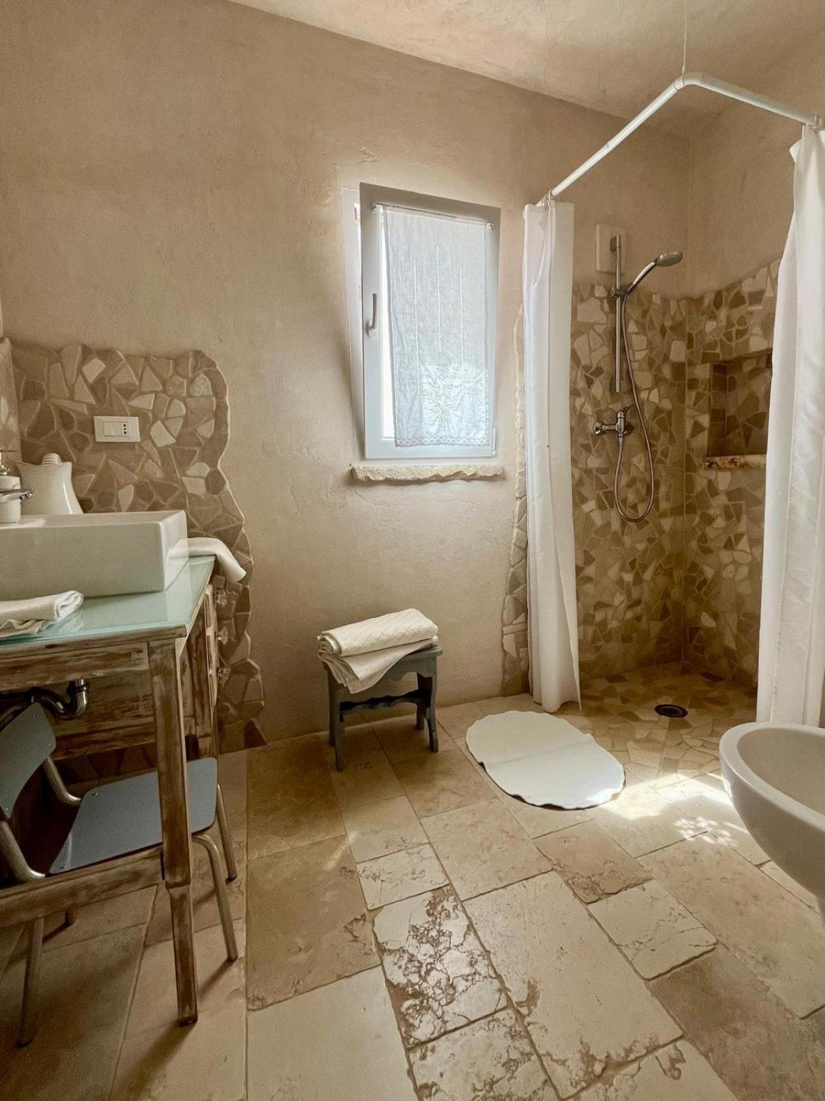 Holiday Home Trullo Antico Остуни Экстерьер фото