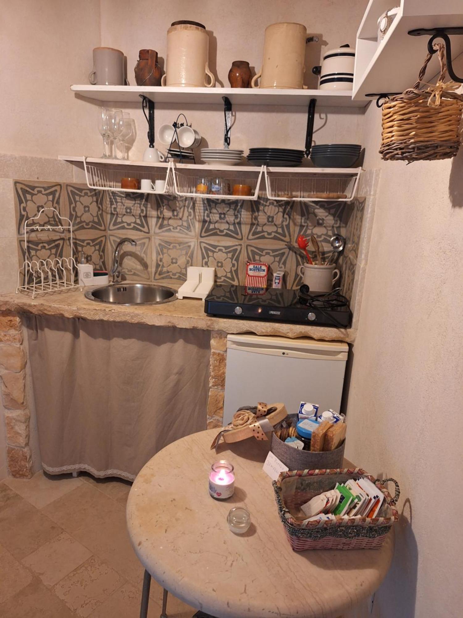 Holiday Home Trullo Antico Остуни Экстерьер фото